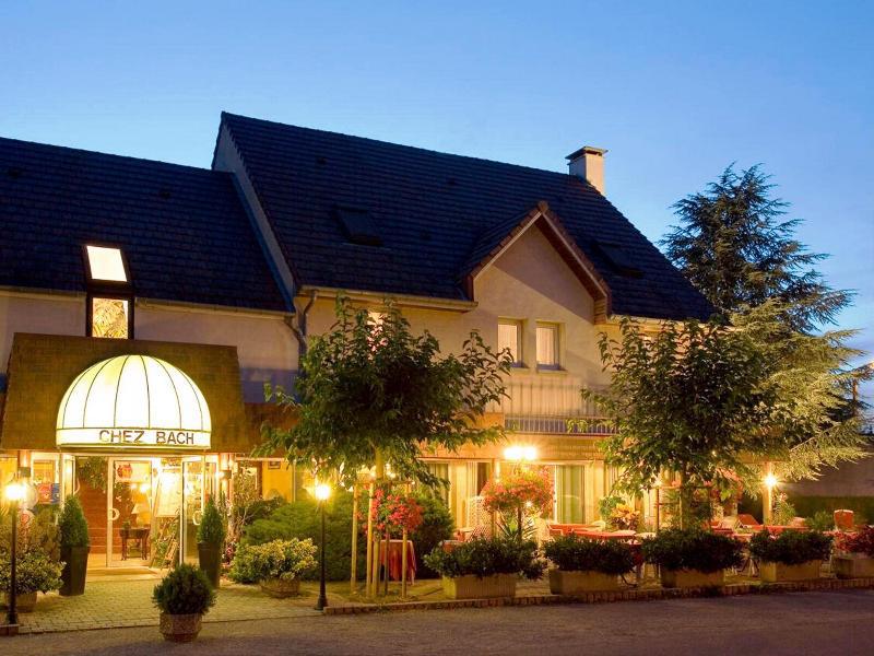 Logis Chez Bach Hotel Chaussin ภายนอก รูปภาพ